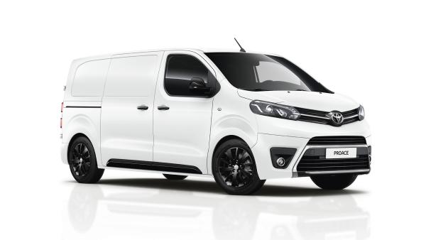 TOYOTA PROACE